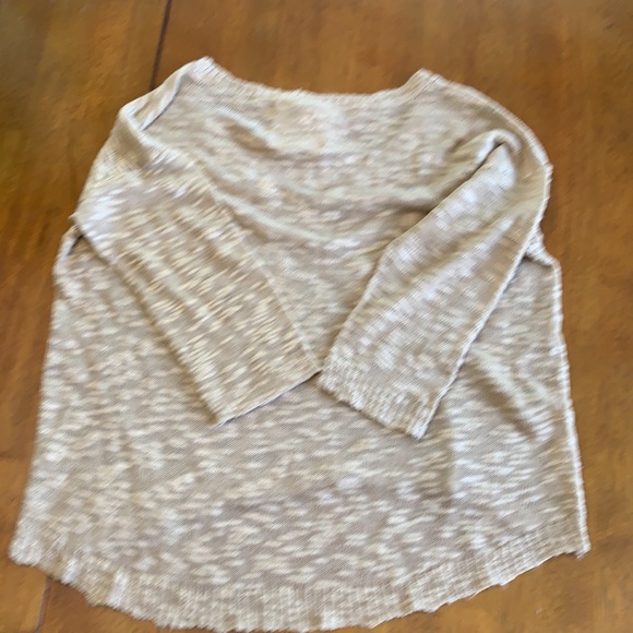 Kensie light weight sweater - Picture 2 of 5